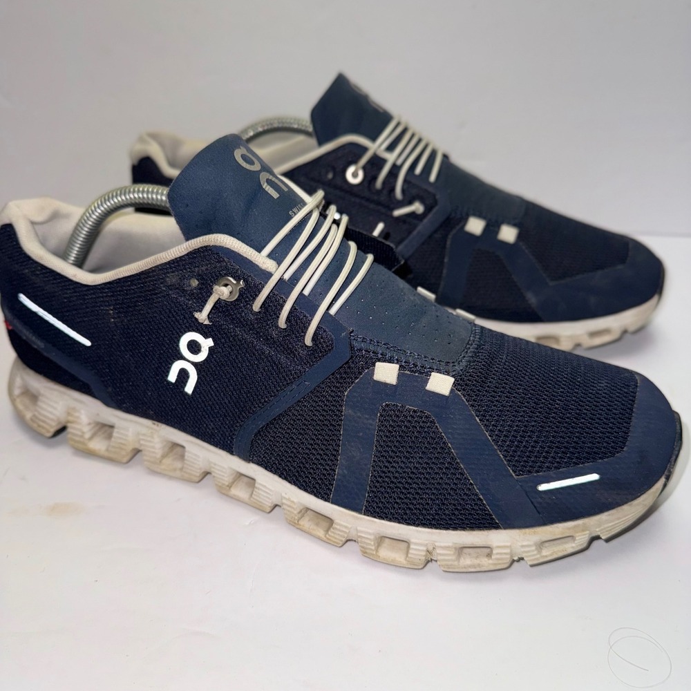 On Cloud Running Shoes Mens Size 11 Navy Blue 59.98916 Low Top Sneakers